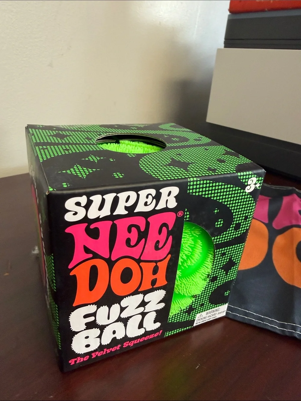 Velvet Super Nee Doh Fuzz Ball - Neon Green